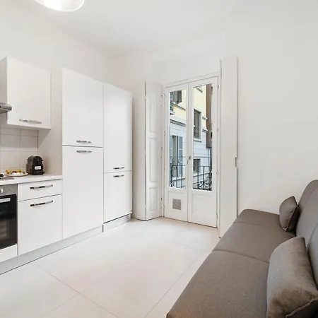 Apartment Elegant - Central, 10 Min To Duomo *