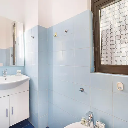 Elegant - Central, 10 Min To Duomo Apartment Milan